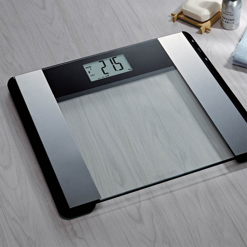 Cân Sức Khỏe Điện Tử Locknlock Dùng Trong Gia Đình - 180Kg - ENC516BLK