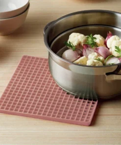 CKT219 – Miếng Lót Nồi Hình Vuông Kiểu Tổ Ong Lock&Lock – 4 Màu (Vàng, Mint, Hồng, Xanh) - https://locknlockonline.com/