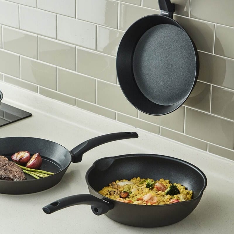 CAW2425, CAW2625, CAW2825 - Chảo Chống Dính Sâu Lòng IH Brawny Locknlock - 3 Kích Thước (24-26-28 Cm) - Màu Nâu - LocknLock Cần Thơ